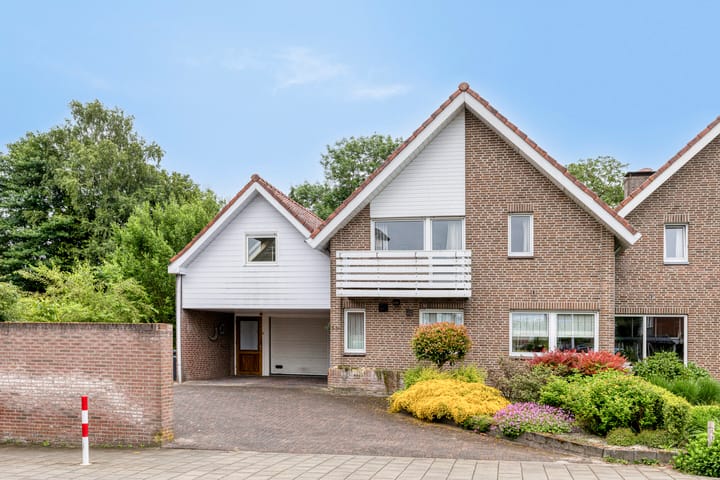 Photo of property Möllenbergstraat 53A, Losser