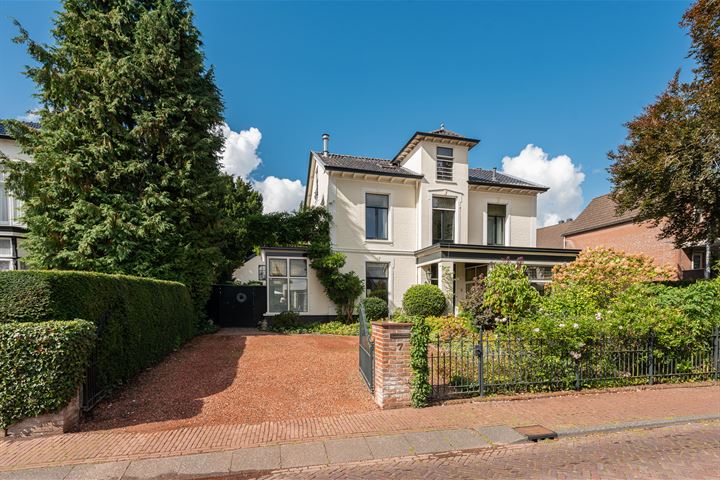 Mollerusstraat 7 in Baarn