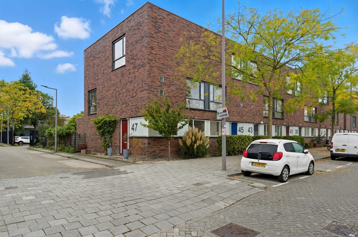 Moltzerstraat 47 in Rotterdam