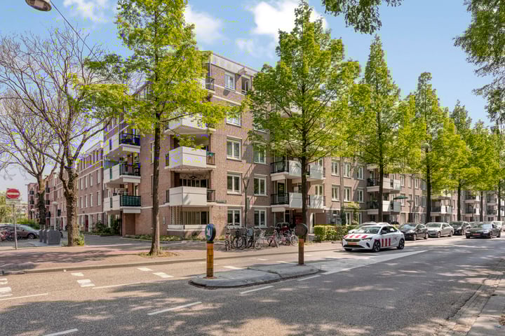 Molukkenstraat 411 in Amsterdam foto