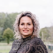 Foto van Moniek Kramer, Commercieel Medewerker bij VSO makelaars & taxateurs