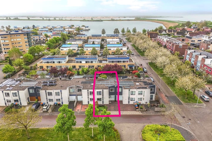 Photo of property Monnickendamstraat 16, Lelystad