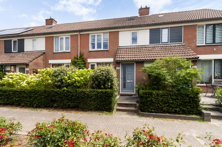 Photo of property Monnickskamp 358, Huizen