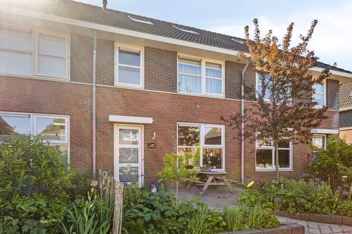 Monnikenstraat 19 in IJsselmuiden