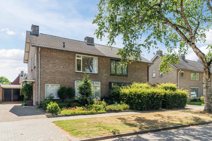 Monseigneur Bekkersstraat 11 in Berkel-Enschot Foto