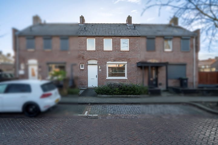 Monseigneur Evertsstraat 30 in Roermond