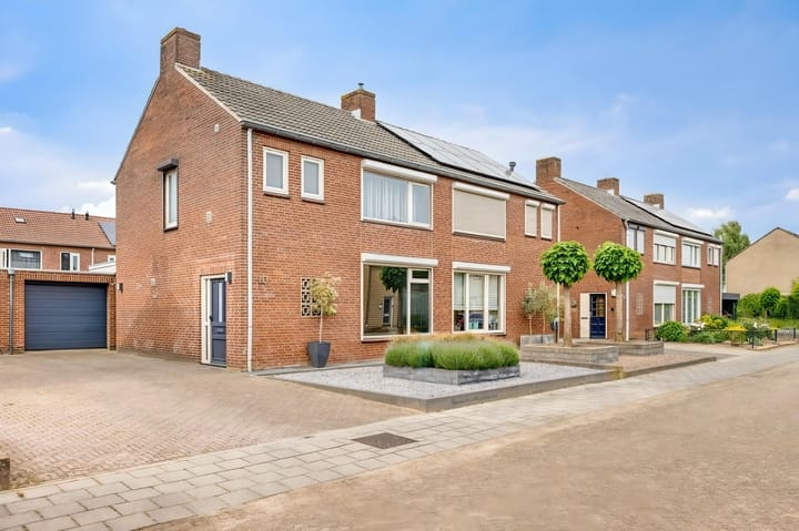 Foto van woning Monseigneur van Enckevoirtstraat 10, Sambeek