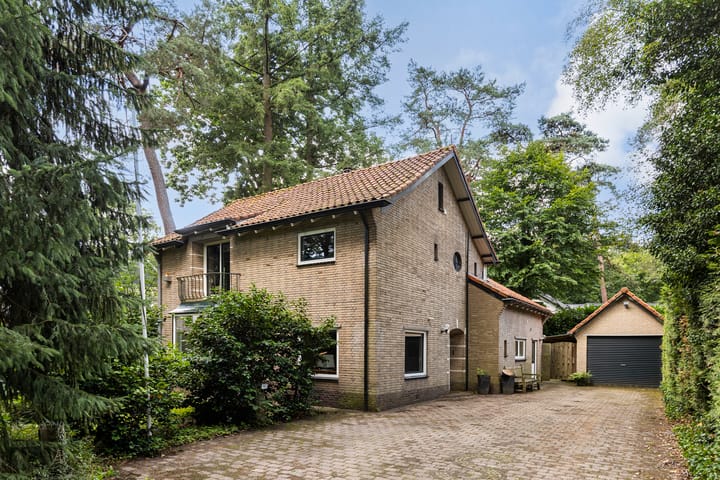 Montanalaan 5 in Apeldoorn