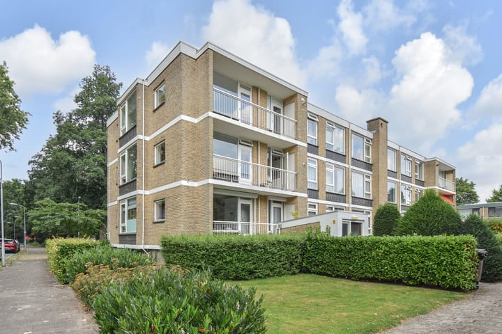 Montessoristraat 4 in Voorburg