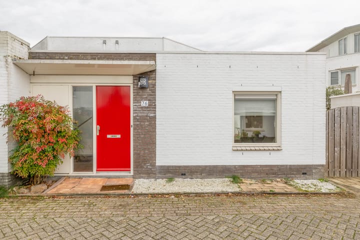 Monteverdistraat 76 in Capelle aan den IJssel photo