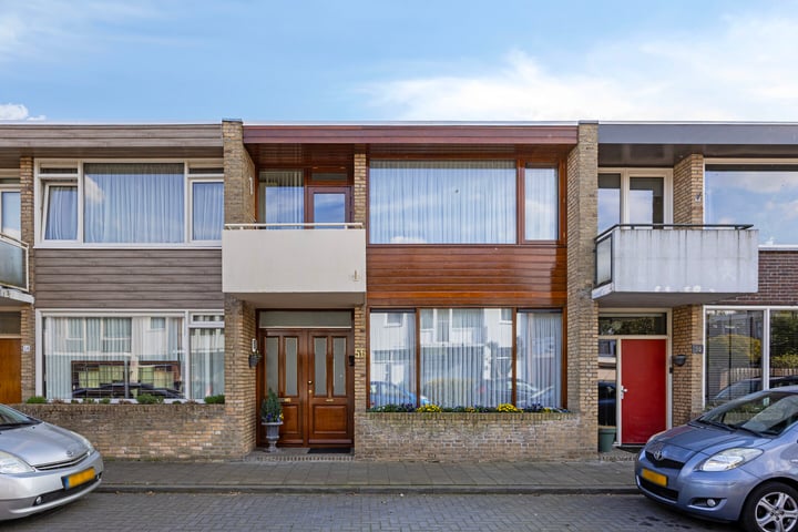 Photo of property Montfortanenlaan 56, Tilburg