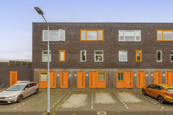 Photo of property Montreallaan 22A, Nieuw-Vennep