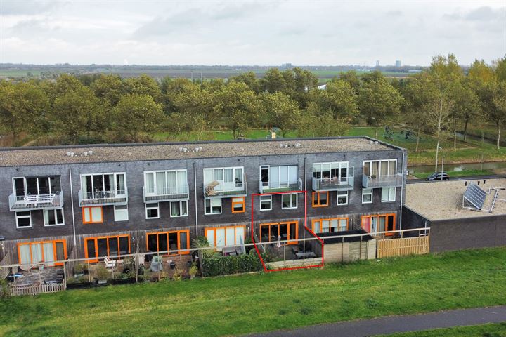 Montreallaan 24 in Nieuw-Vennep