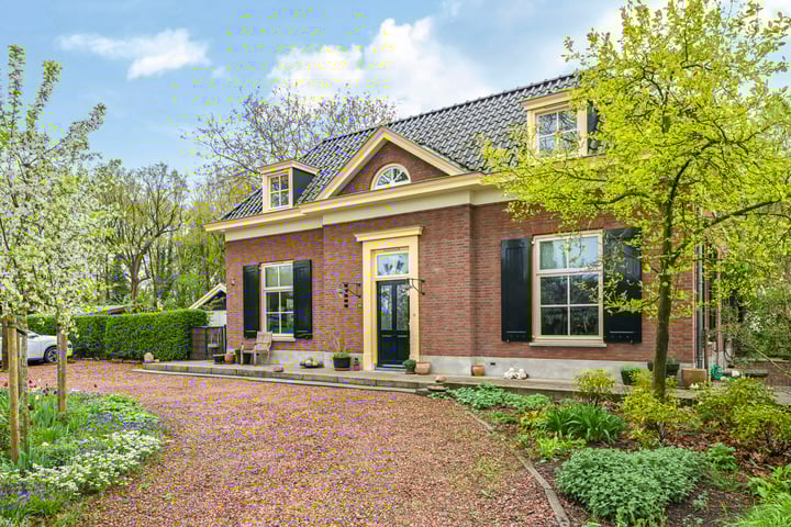 Photo of property Monumentenweg 24, Hoog-Keppel