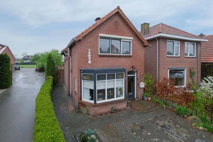 Mooie Vrouwenweg 20a in Almelo