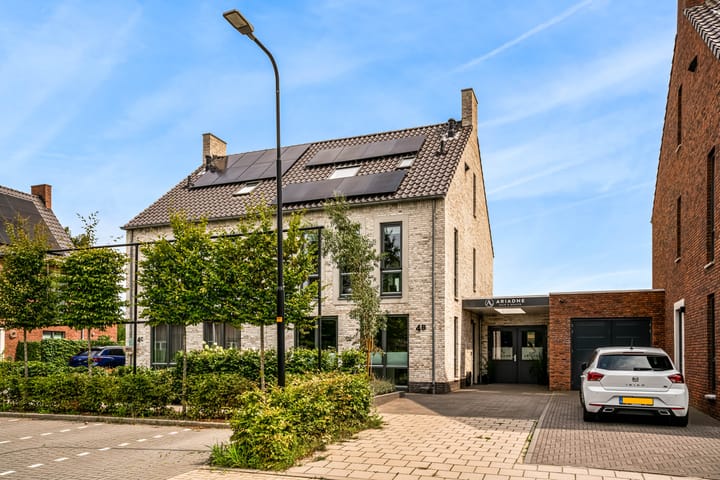 Morel 4b in Elst