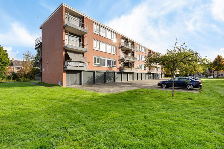 Morrahemstraat 76 in Sneek photo