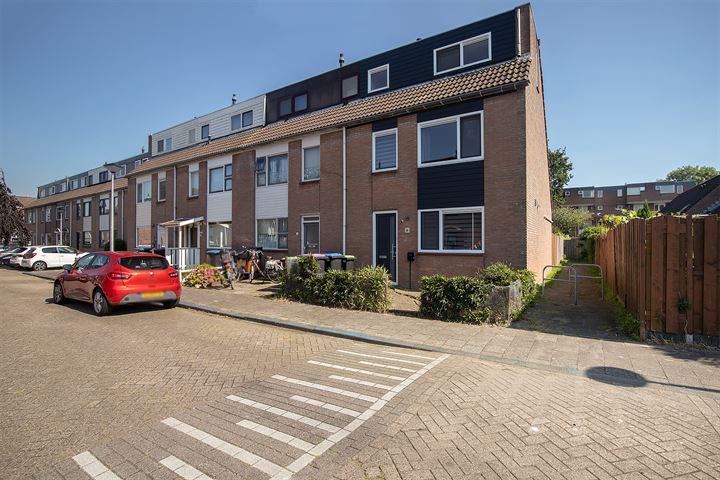 Mosterdzaaddreef 2 in Spijkenisse