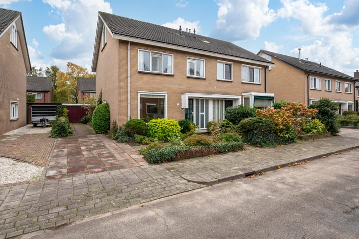 Photo of property Motetstraat 12, Apeldoorn
