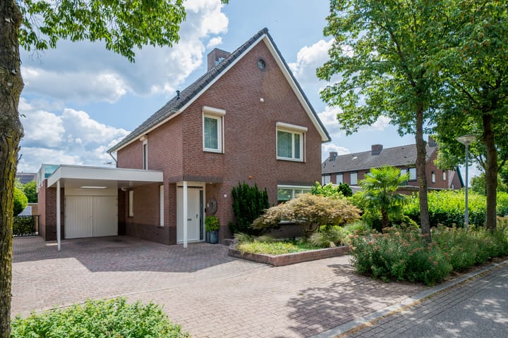 Moutzveld 2 in Venlo