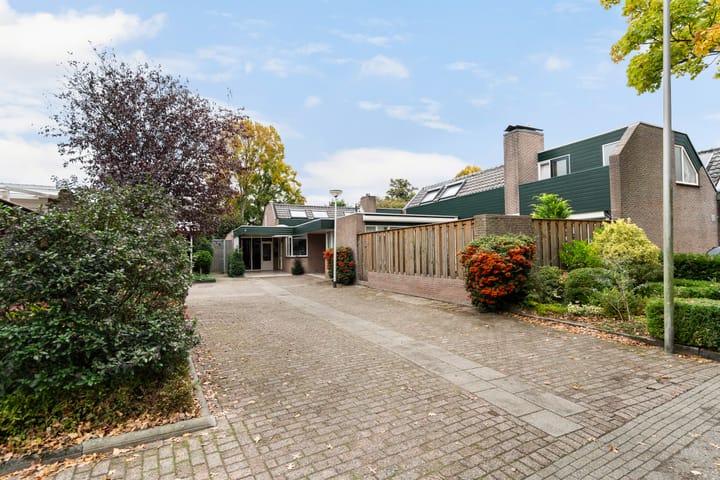Mozartlaan 4 in Rhoon
