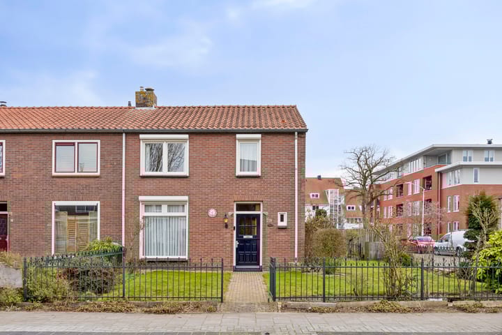 Mr. C. Goselingstraat 79 in Best