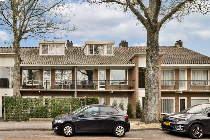 Mr. G. Groen van Prinstererlaan 82 in Amstelveen