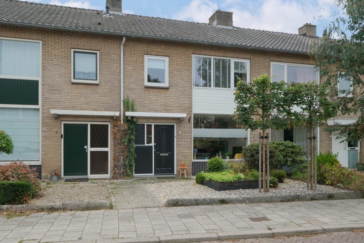 Mr. G.J. ter Kuilelaan 13 in Almelo