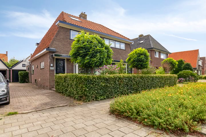 Mr Halbe Binnertsstraat 18 in Heerenveen
