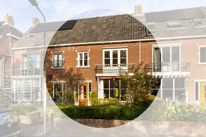 Photo of property Mr. P.J. Troelstraweg 112, Leeuwarden