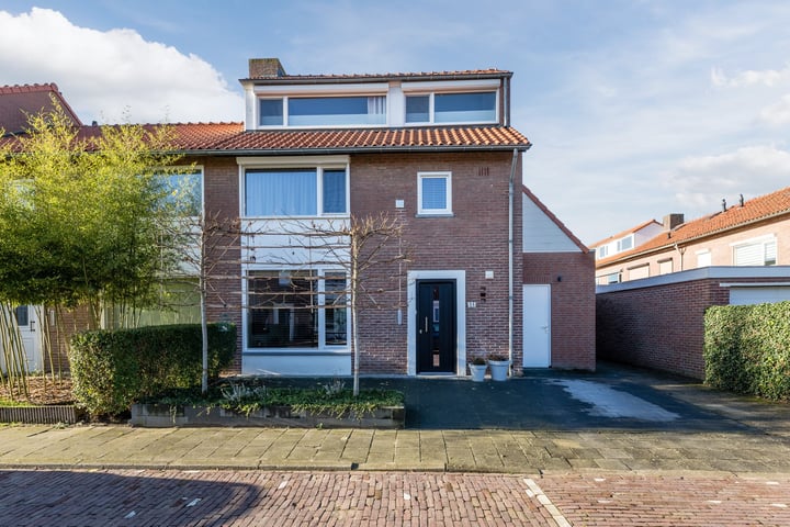 Mr. van Sonstraat 31 in Valkenswaard