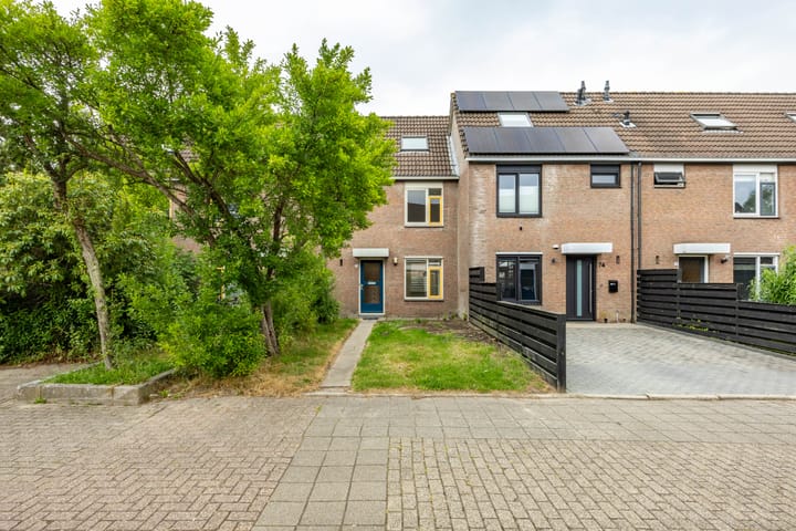 Mudaheerd 75 in Groningen Foto