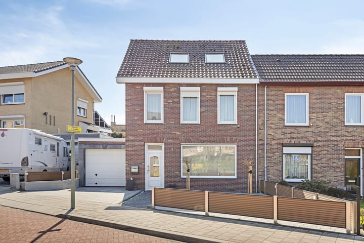 Photo of property Muezeberg 8, Brunssum