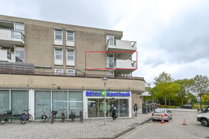 Photo of property Muiderbos 198, Hoofddorp