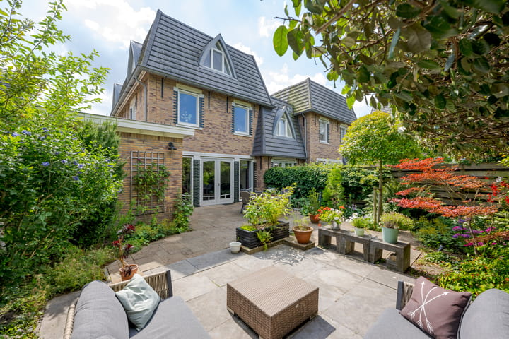 Photo of property Multatulilaan 53, Voorschoten