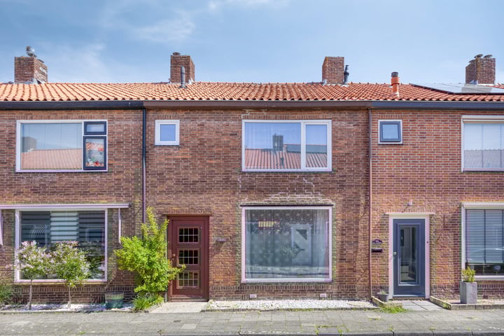 Mumsenstraat 22 in 's-Gravenzande photo
