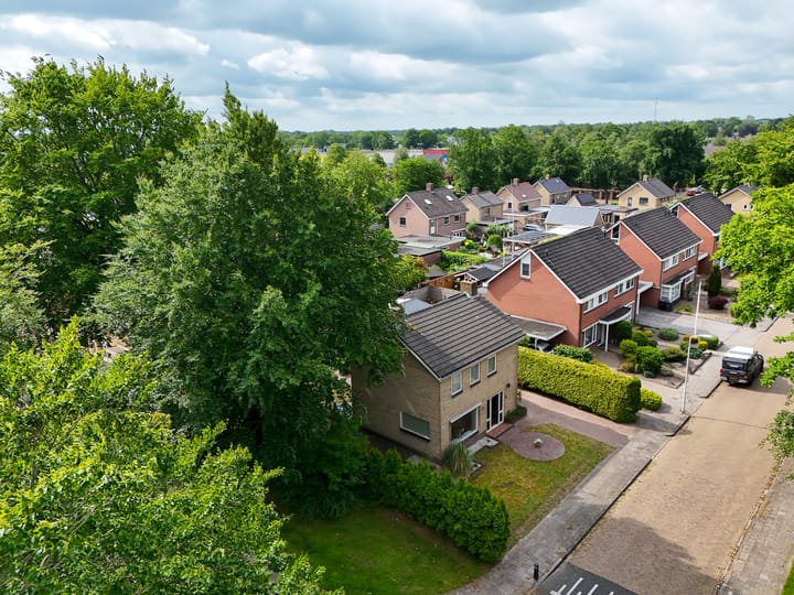 Munnikestraat 18 in Surhuisterveen