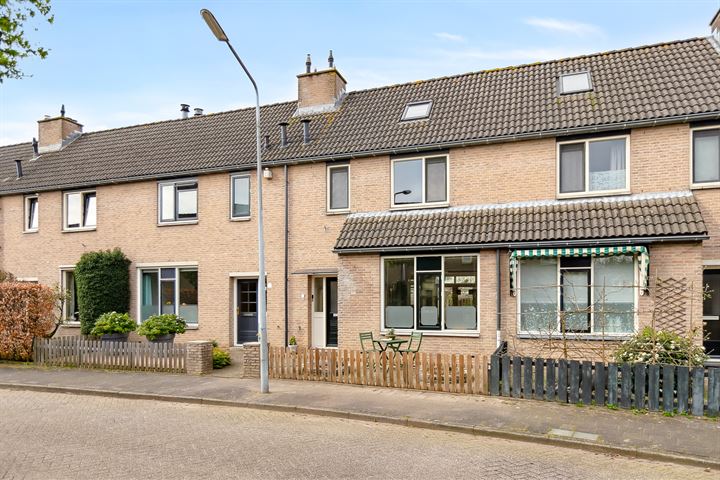 Munnikplaat 7 in Huizen