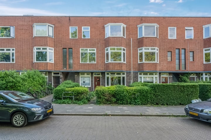 Mutua Fidesstraat 2a in Groningen