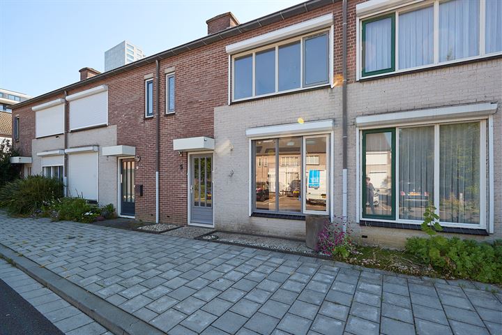 N.J. Hartestraat 5 in Terneuzen