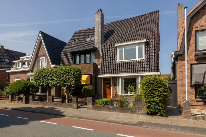 Naaldwijkseweg 45 in 's-Gravenzande