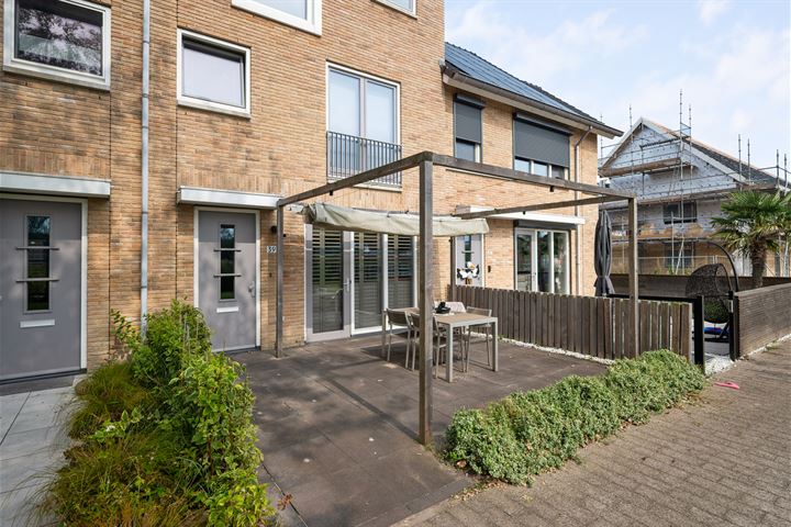 Photo of property Naardermeerstraat 39, Berkel en Rodenrijs