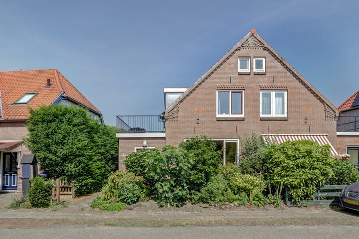 Nachtegaallaan 33 in Baarn