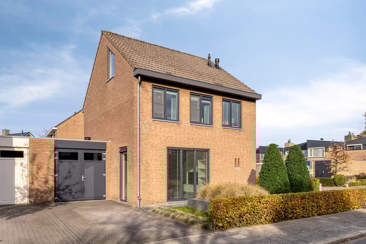 Photo of property Nachtegaalstraat 3, Mill