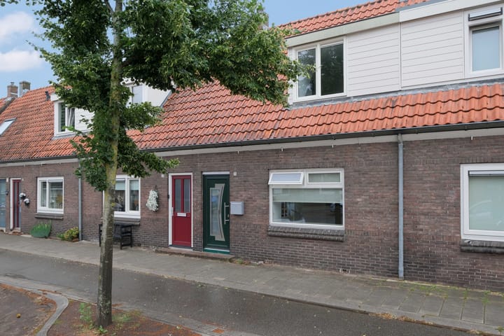 Photo of property Nachtegaalstraat 55, Almelo