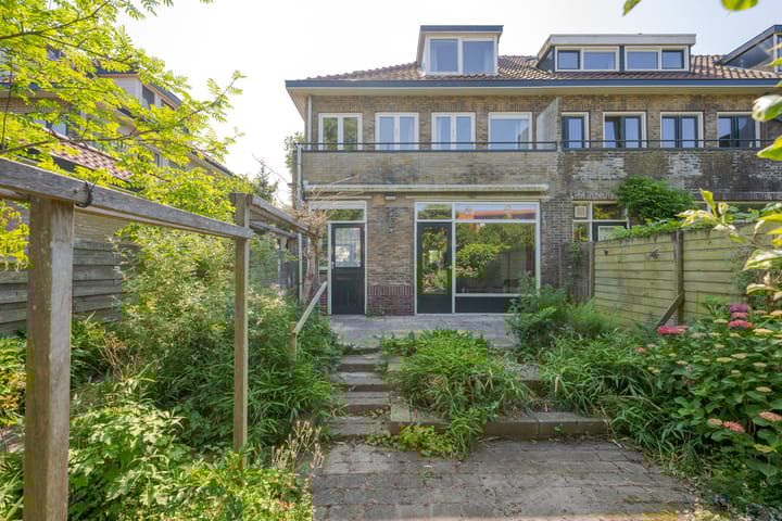 Photo of property Narcisstraat 38, Voorschoten