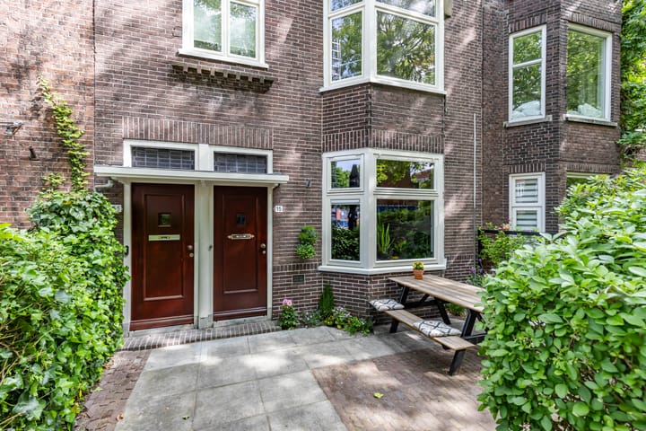 Nassaulaan 15 in Groningen