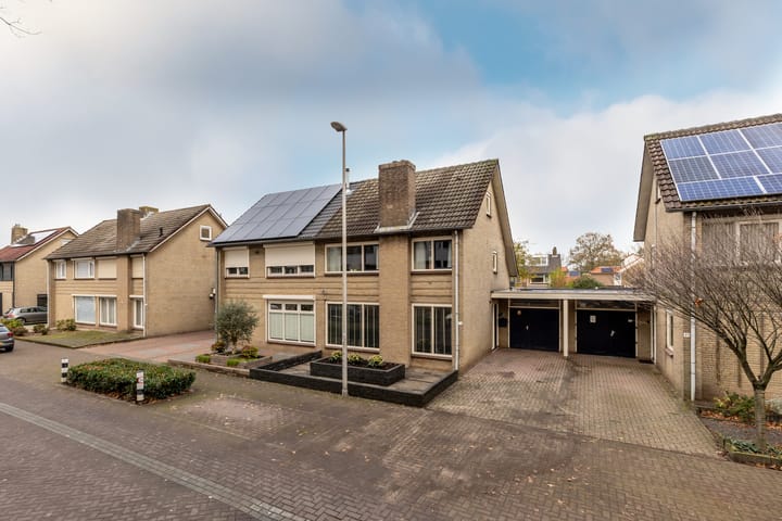 Photo of property Nassaulaan 47A, Vlijmen