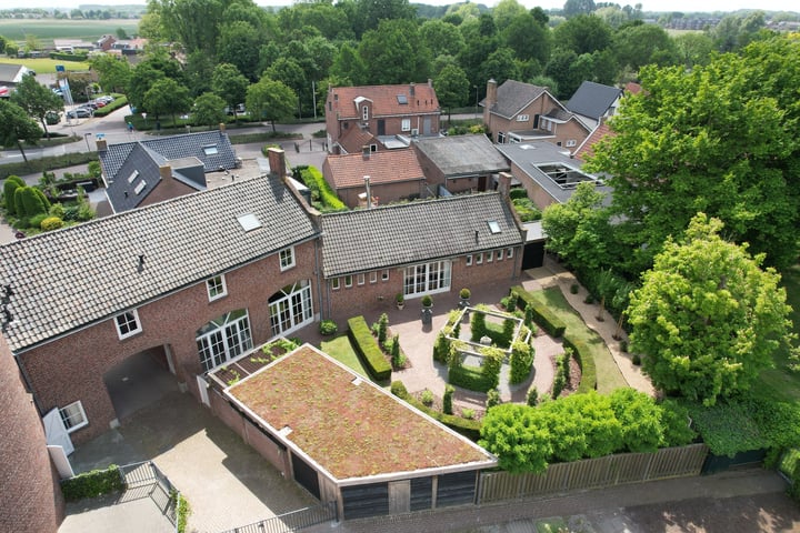 Photo of property Nassaulaan 51, Steenbergen