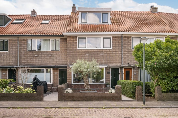 Nassaulaan 68 in Vlaardingen
